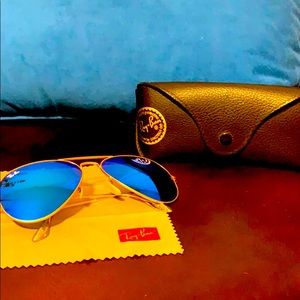 Ray-Ban Aviators - Blue Mirror